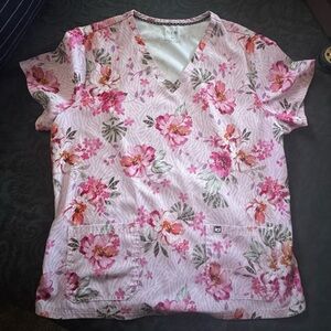 Koi Floral  Print Scrub Top Sz XL